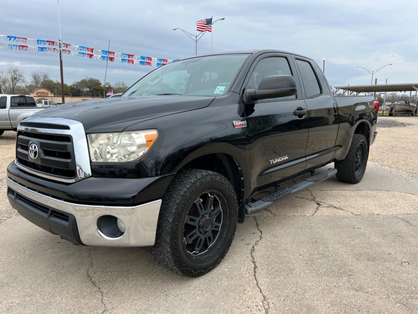 2013 Black /Tan Toyota Tundra TSS (5TFUW5F17DX) with an 5.7 V8 engine, Automatic transmission, located at 4520 Airline Hwy, Baton Rouge, LA, 70805, (225) 357-1497, 30.509325, -91.145432 - 2013 Toyota Tundra Double Cab 4X4 ****One Owner & No Accidents**** 5.7 V8 Gas, 199K Miles, Power Windows, Locks & Mirrors, Spray In Bedliner, Tow Pkg. NO IN HOUSE FINANCING. FOR INFO PLEASE CONTACT JEFF AT 225 357-1497 CHECK OUT OUR A+ RATING WITH THE BETTER BUSINESS BUREAU WE HAVE BEEN A FAMILY OWN - Photo#0